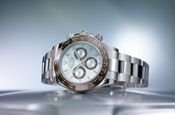 Rolex-Cosmograph-Daytona-Platinum-116506_01.jpg